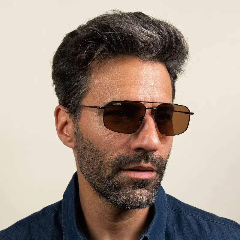 Serengeti Wayne- Med styrke